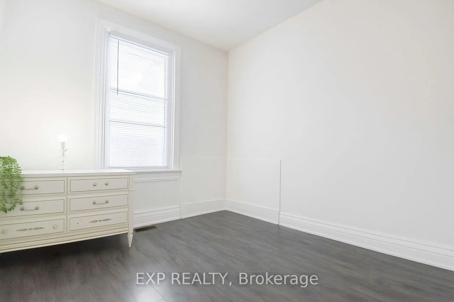 Photo 6 of Unit Main, 207 Gamble Avenue, Toronto, East York — HOMEH