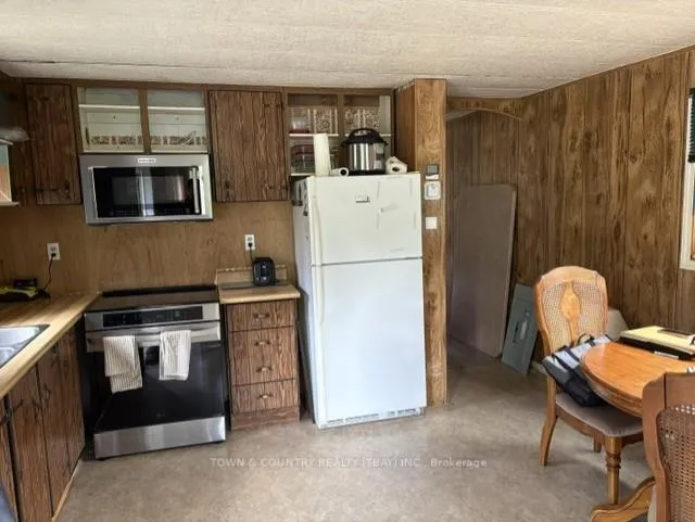 Photo 2 of 127 Niemi Road, Thunder Bay Remote Area, Ware — HOMEH