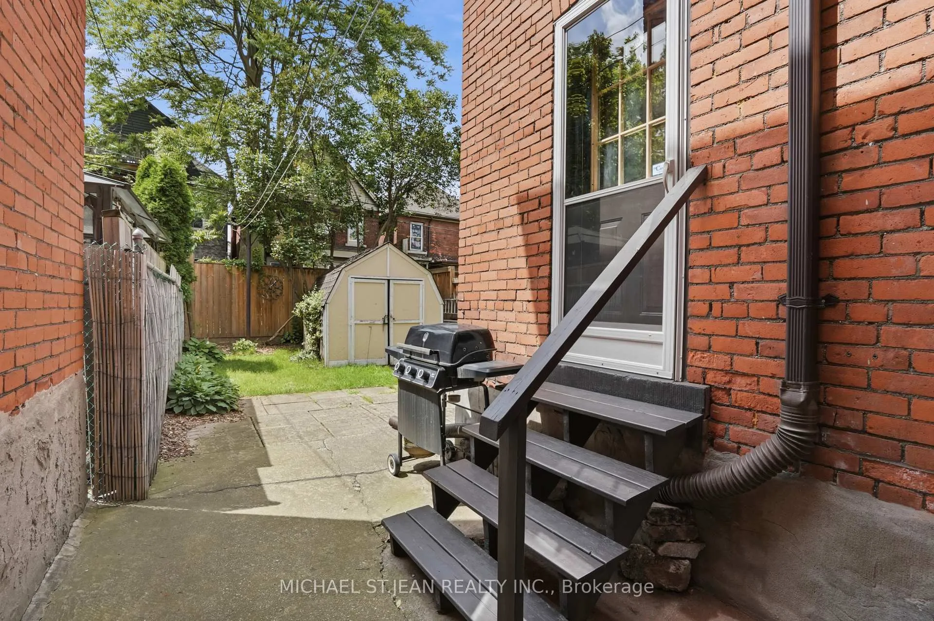 Photo 31 of 19 Huntley Street, Hamilton, Gibson — HOMEH