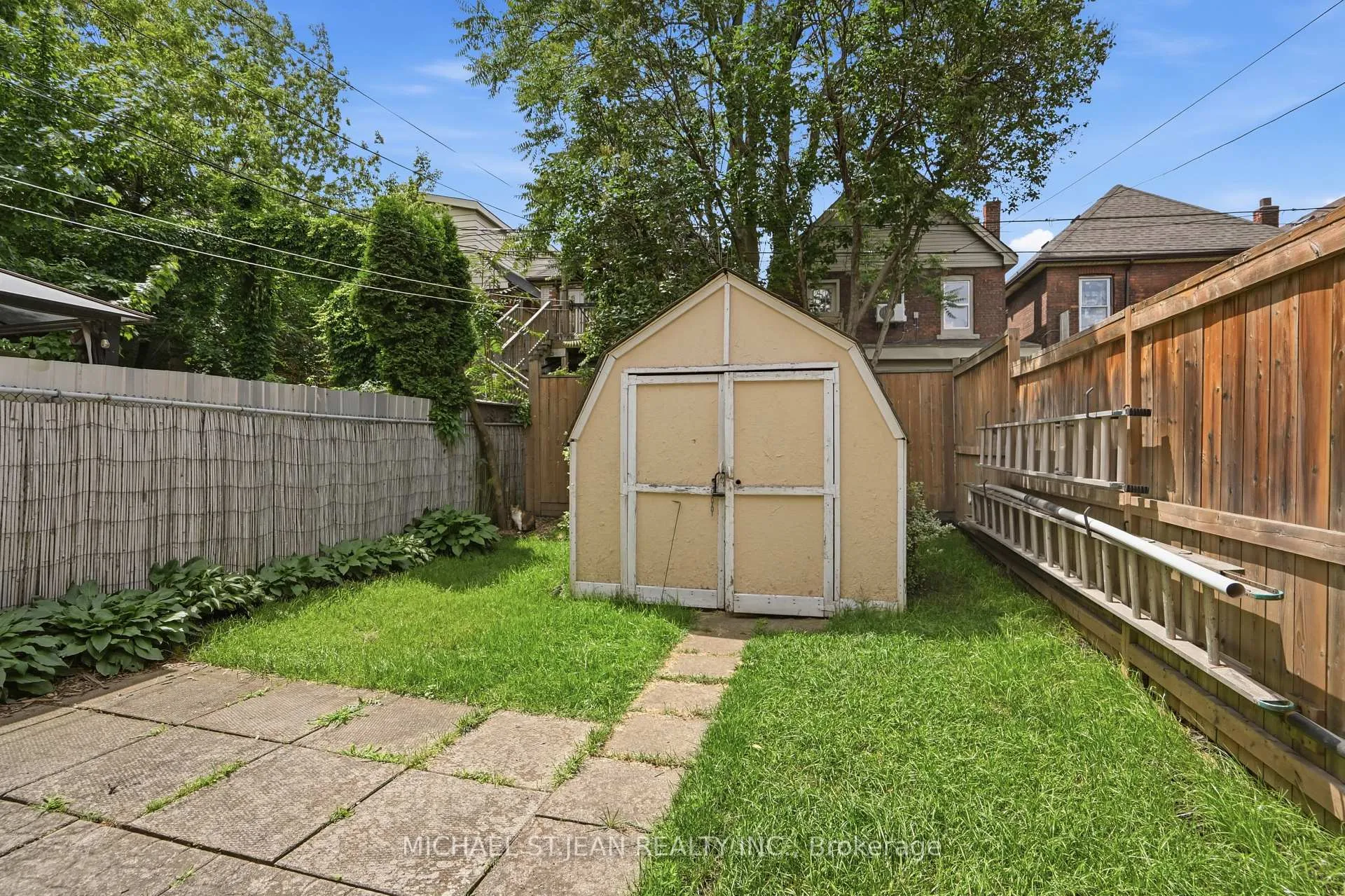 Photo 34 of 19 Huntley Street, Hamilton, Gibson — HOMEH