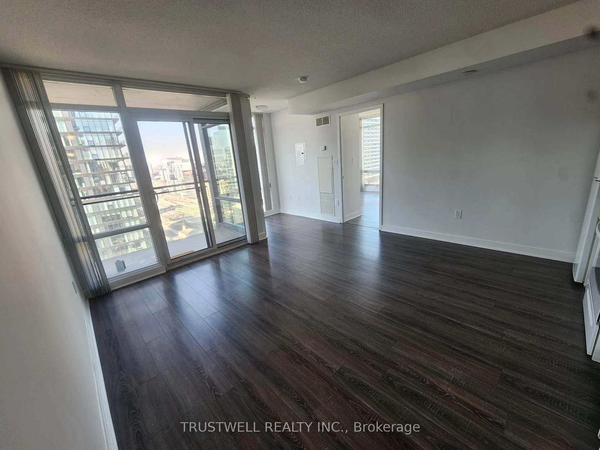 Photo 3 of Unit 2212, 25 Telegram Mews, Toronto, Waterfront Communities — HOMEH