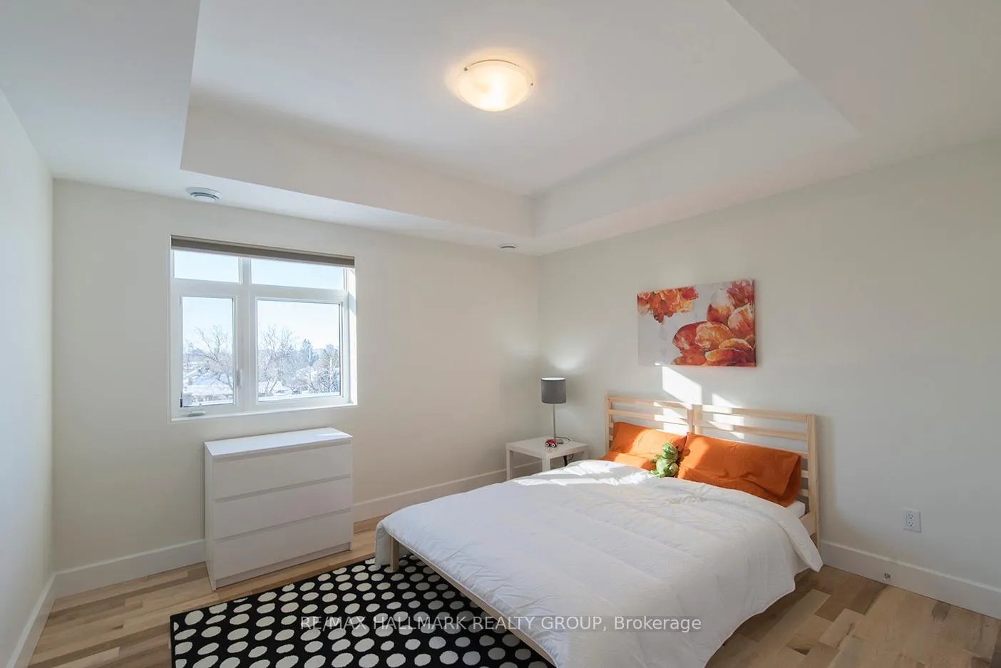Photo 12 of 550 Guy Street, Ottawa, Overbrook/Castle Heights — HOMEH