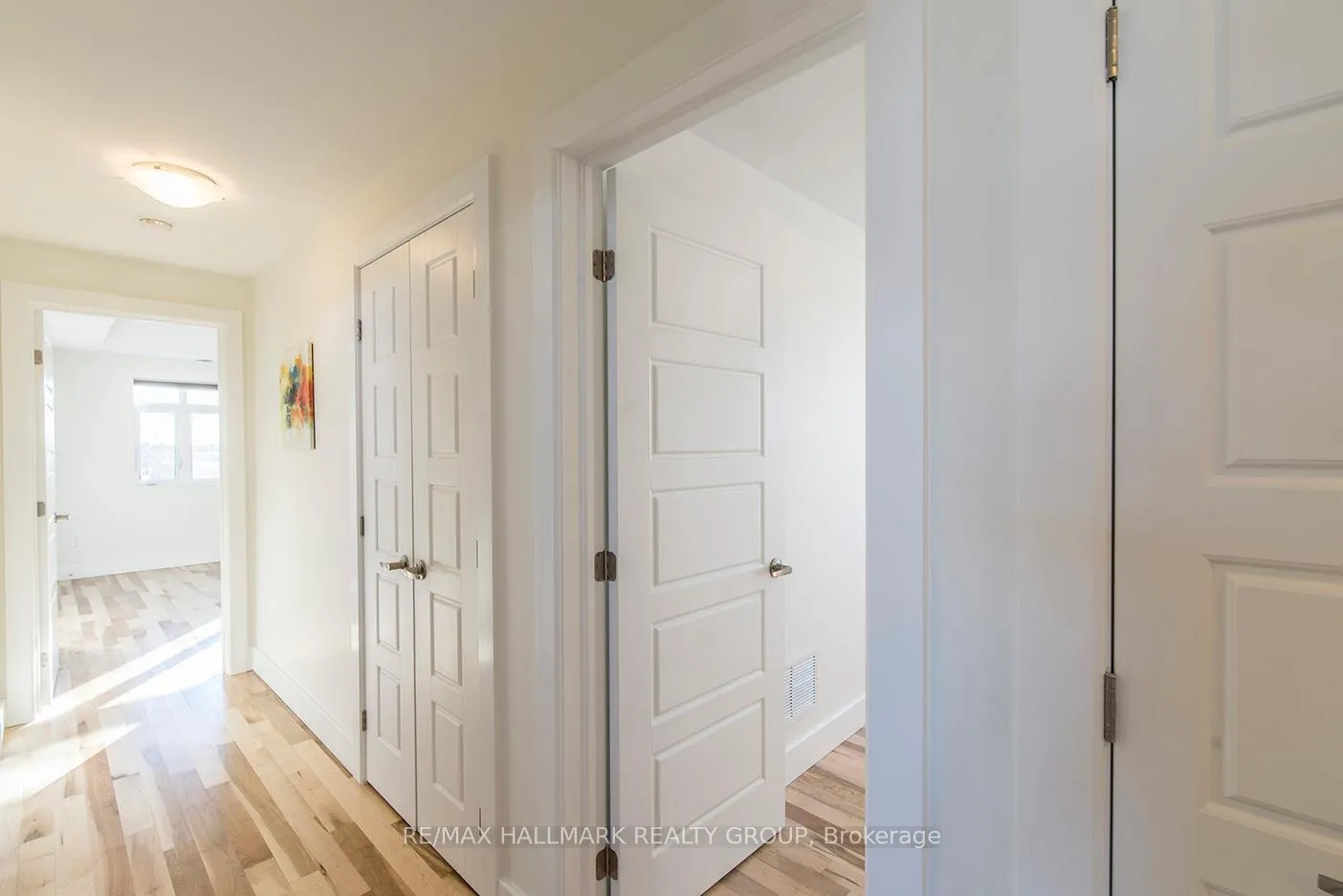 Photo 13 of 550 Guy Street, Ottawa, Overbrook/Castle Heights — HOMEH