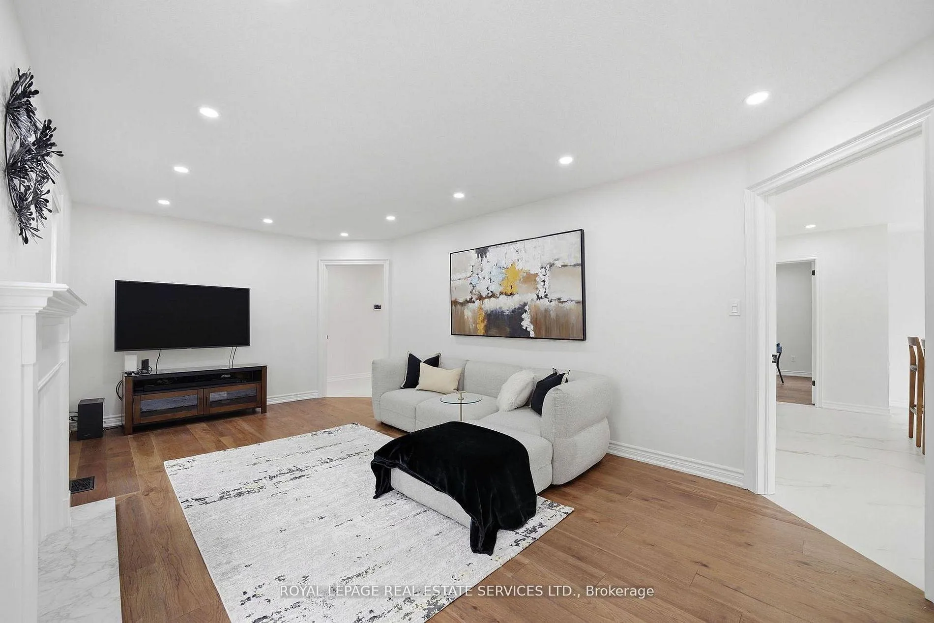 Photo 16 of 2531 Morrison Avenue, Mississauga, Erindale — HOMEH