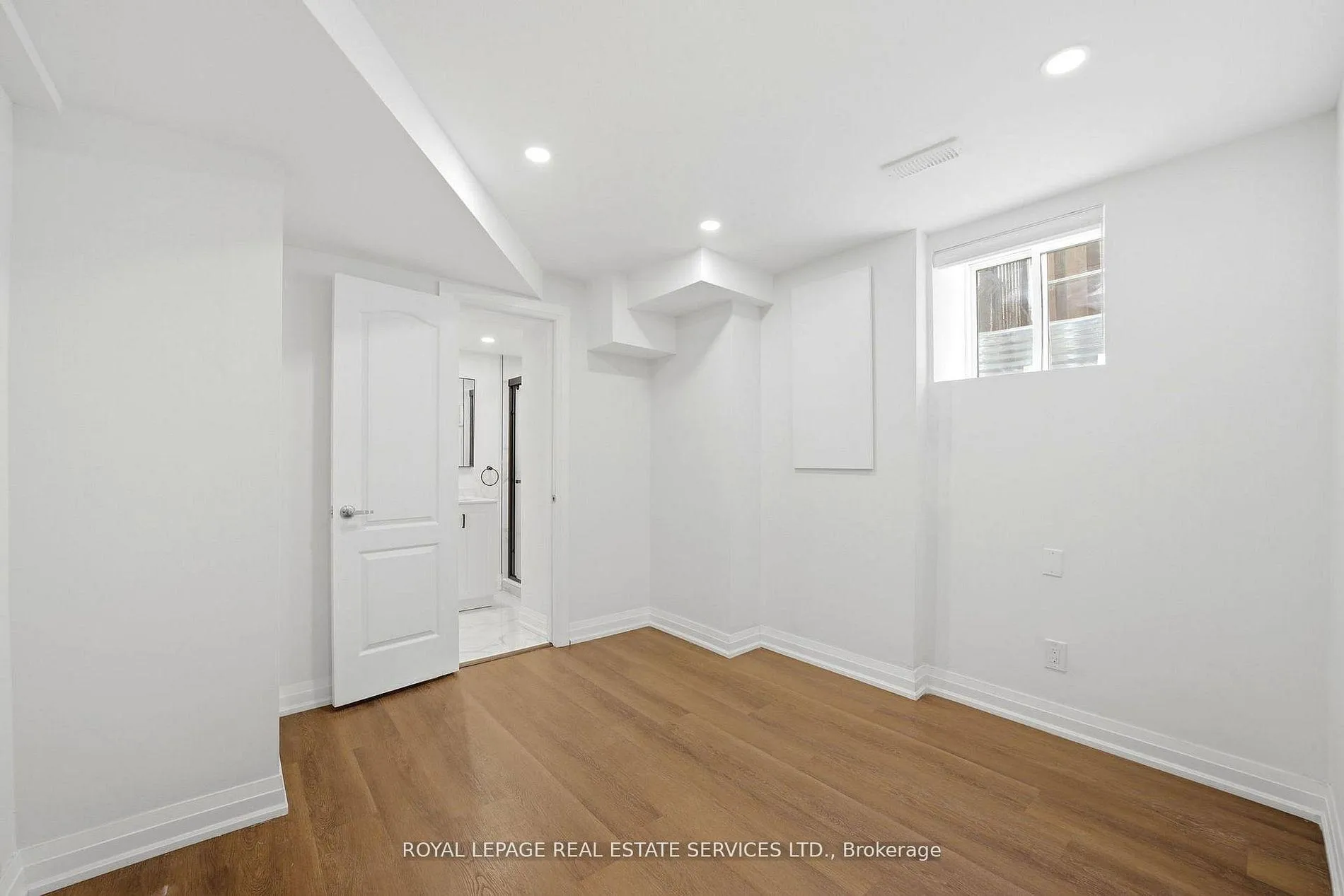 Photo 34 of 2531 Morrison Avenue, Mississauga, Erindale — HOMEH