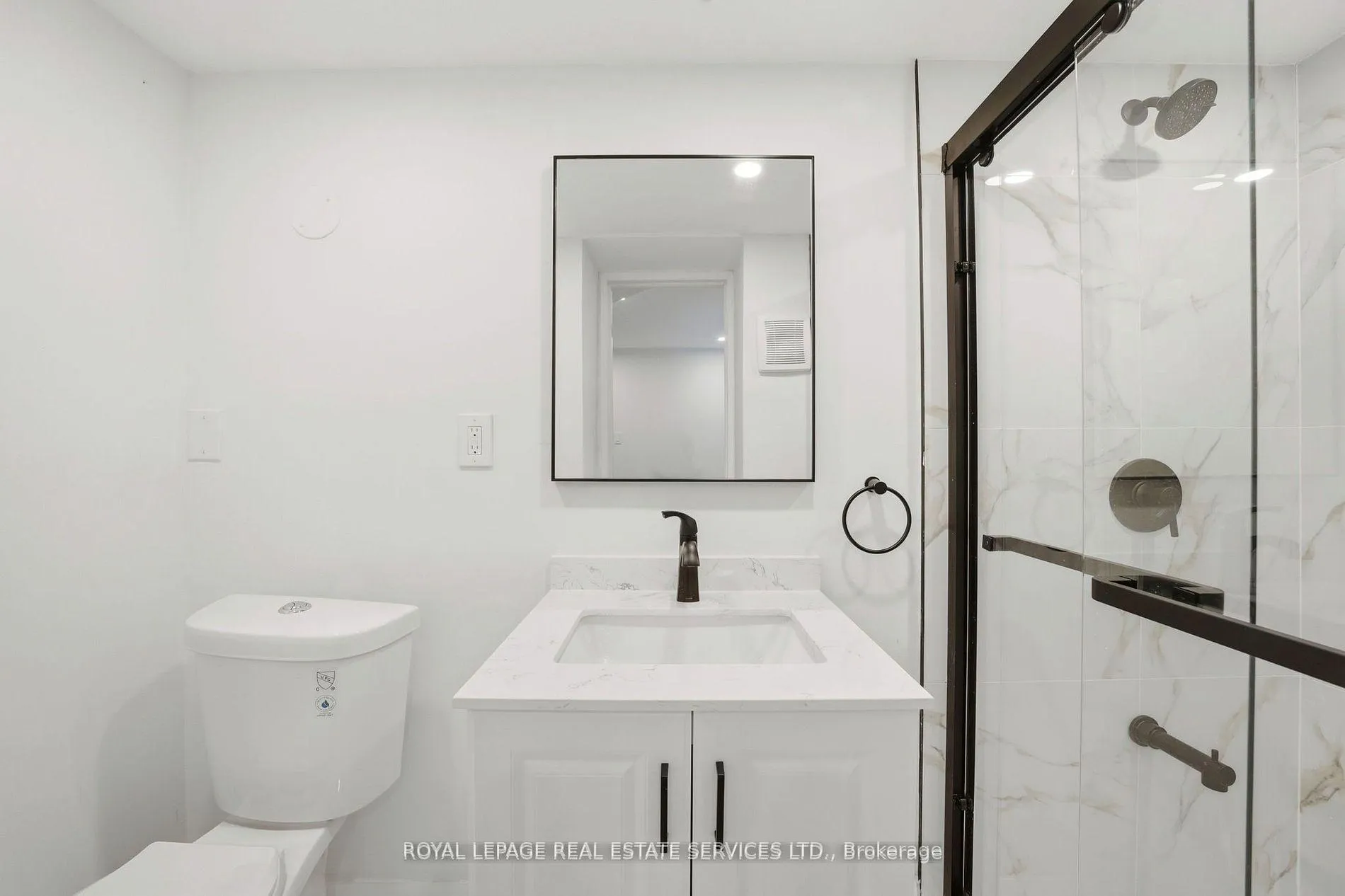 Photo 37 of 2531 Morrison Avenue, Mississauga, Erindale — HOMEH