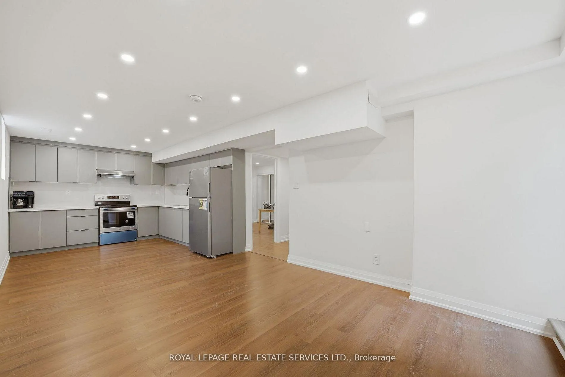 Photo 44 of 2531 Morrison Avenue, Mississauga, Erindale — HOMEH