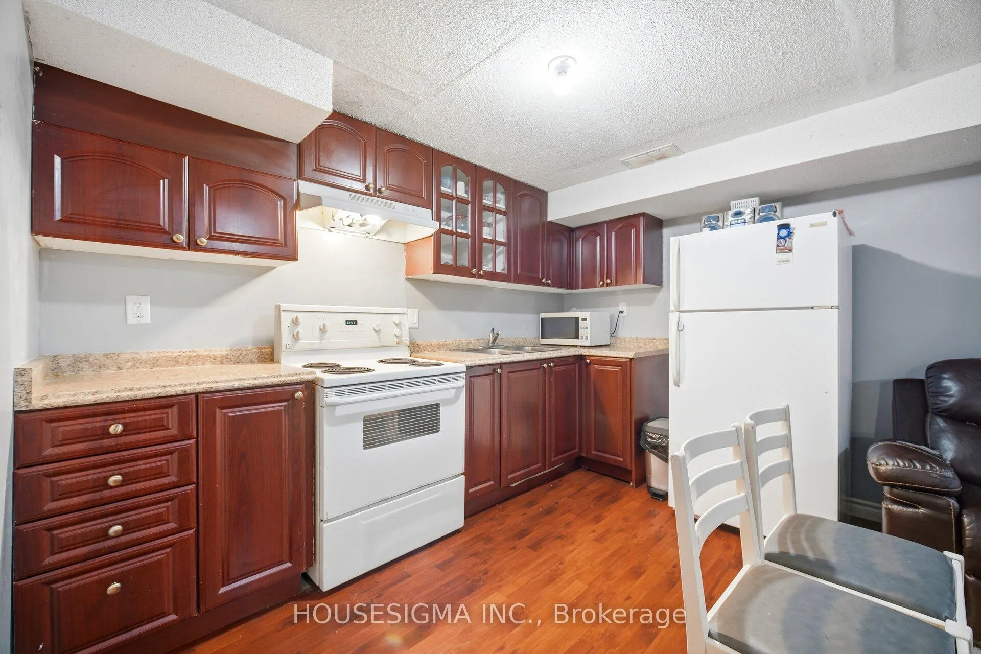 Photo 21 of 62 Ravenscliffe Court, Brampton, Northwood Park — HOMEH