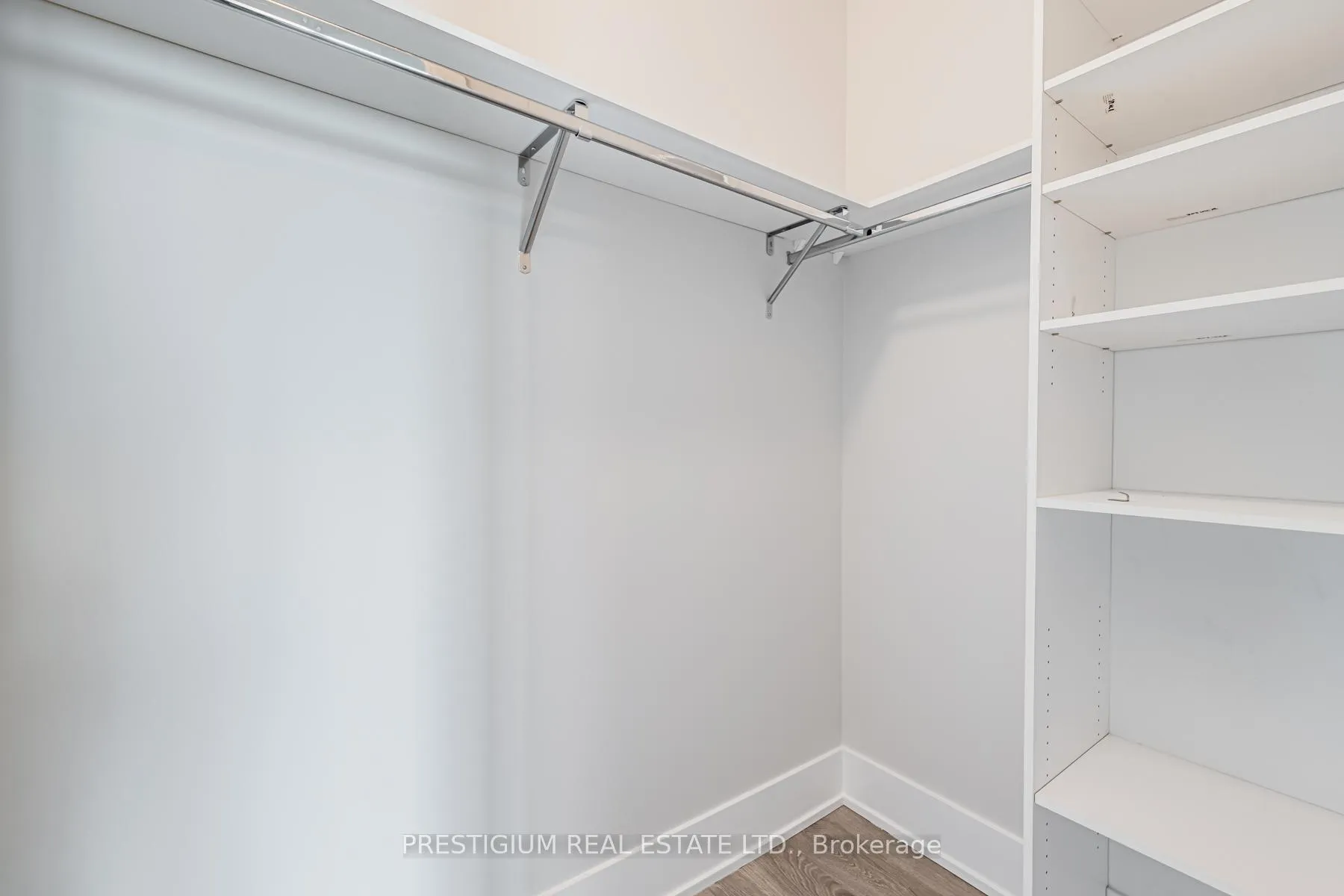 Photo 13 of Unit 202, 1 Edgewater Drive, Toronto, Waterfront Communities — HOMEH