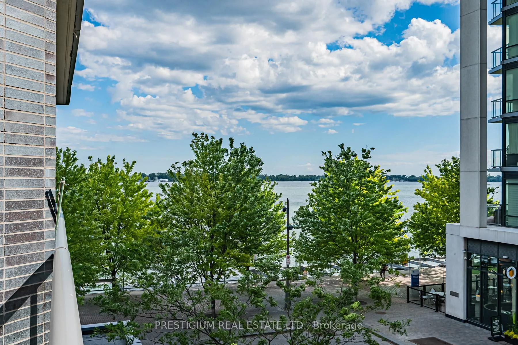 Photo 18 of Unit 202, 1 Edgewater Drive, Toronto, Waterfront Communities — HOMEH