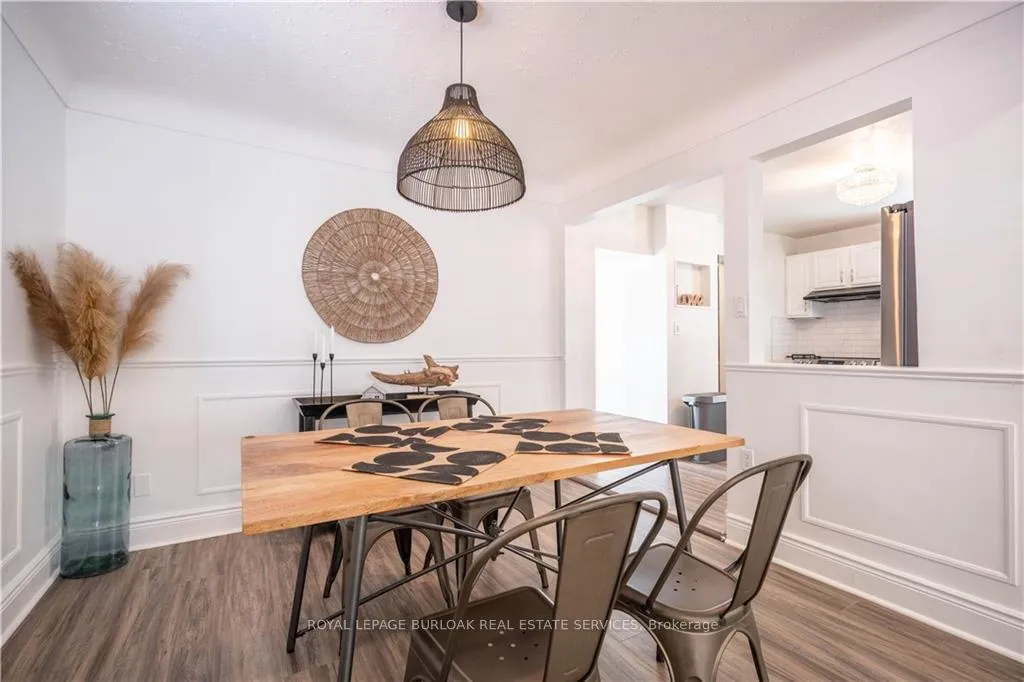 Photo 5 of Unit Upper, 257 East 17th Street, Hamilton, Inch Park — HOMEH