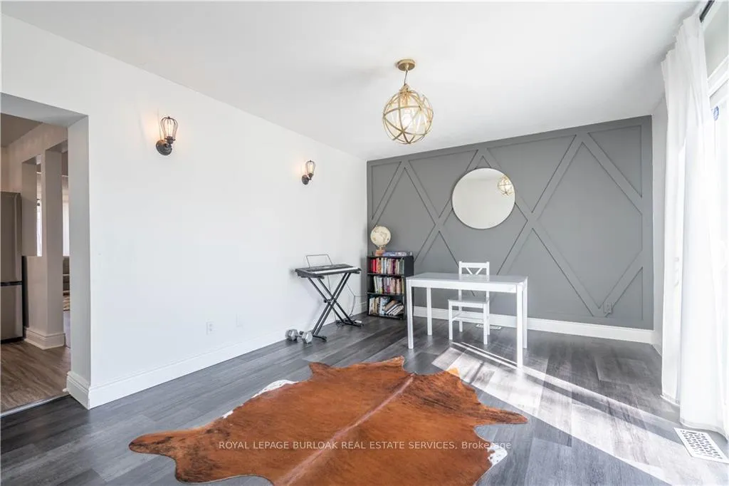 Photo 12 of Unit Upper, 257 East 17th Street, Hamilton, Inch Park — HOMEH