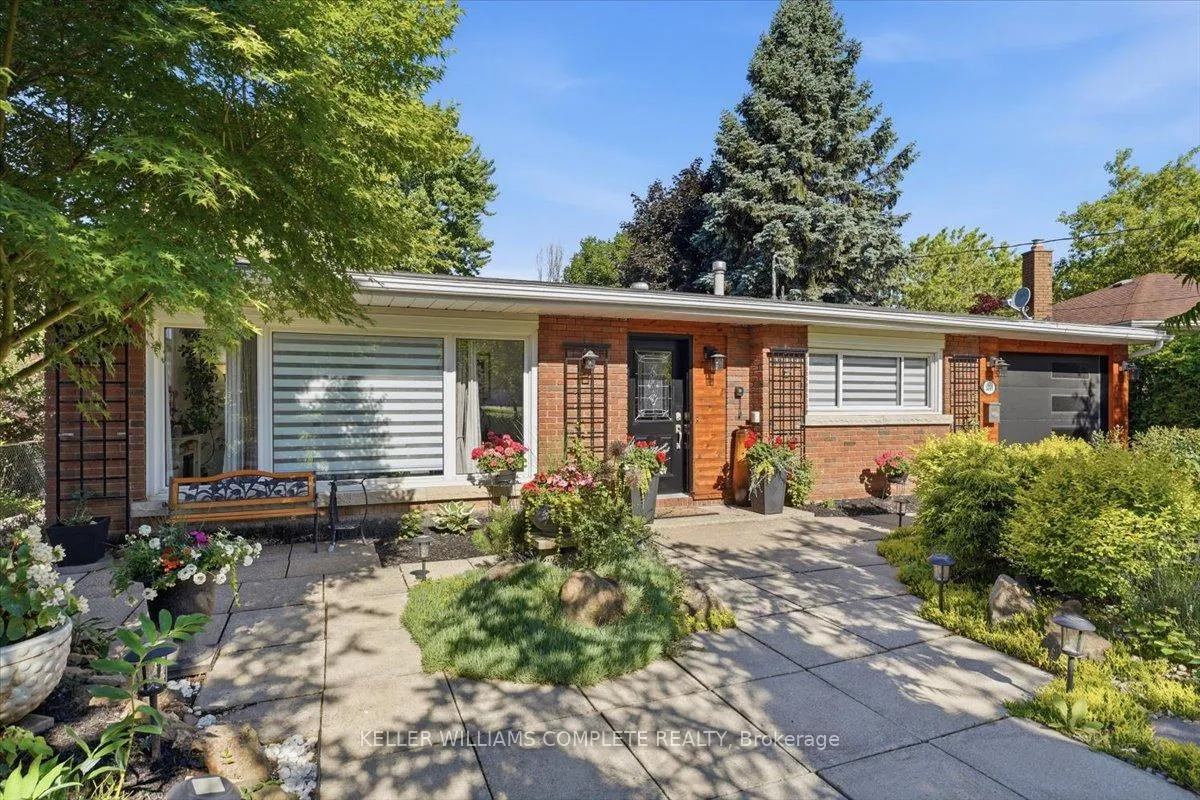 Front of 3255 Prior Crescent