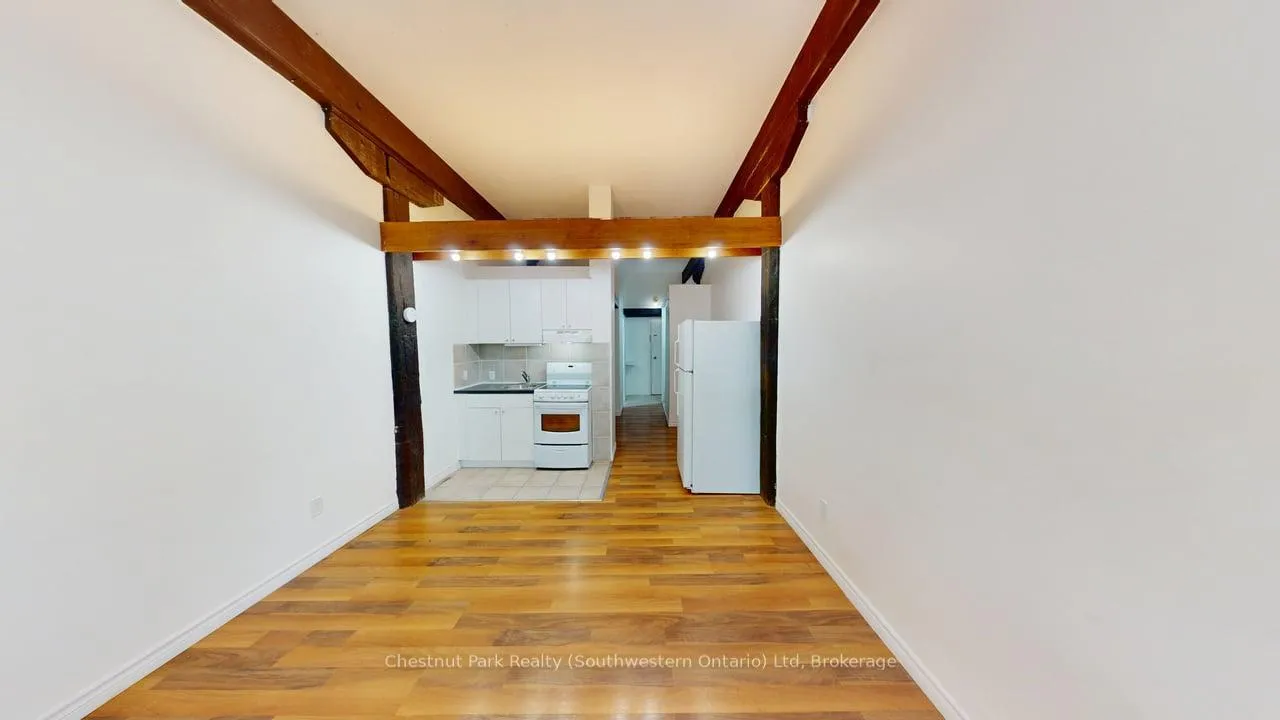 Front of Unit 303, 97 Farquhar Street