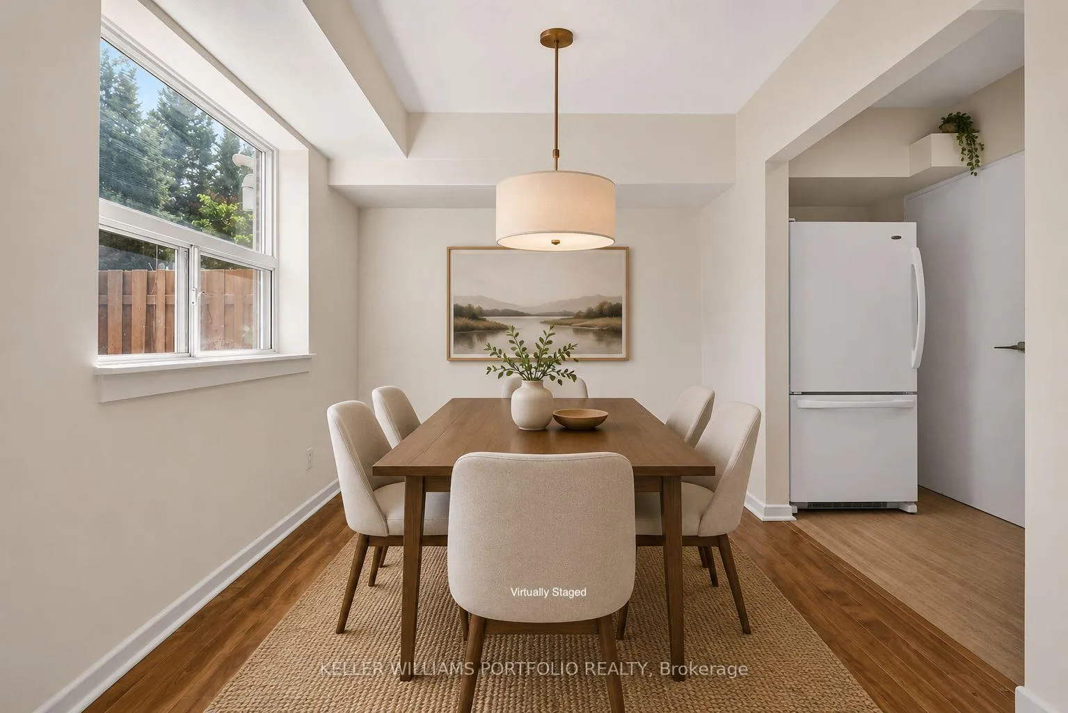 Photo 9 of Unit 11, 483 Claridge Road, Burlington, Roseland — HOMEH