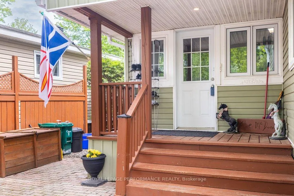 Photo 4 of 1039 Vista Barrett Private, Ottawa, Greely — HOMEH
