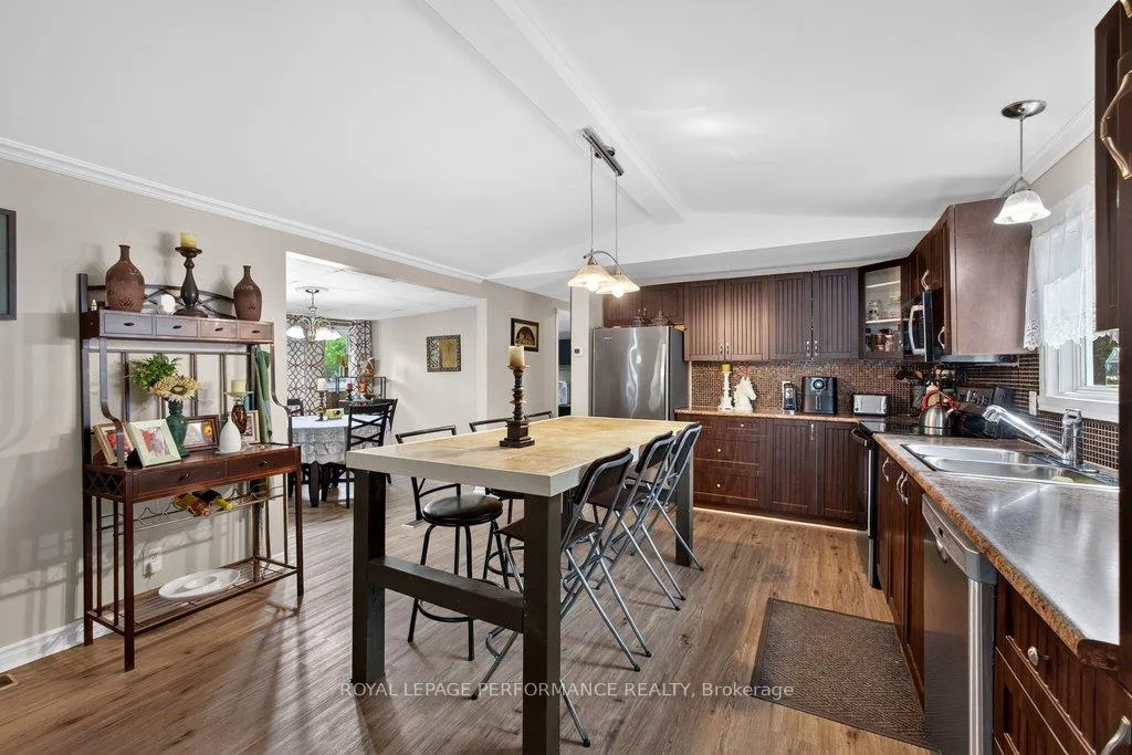 Photo 13 of 1039 Vista Barrett Private, Ottawa, Greely — HOMEH