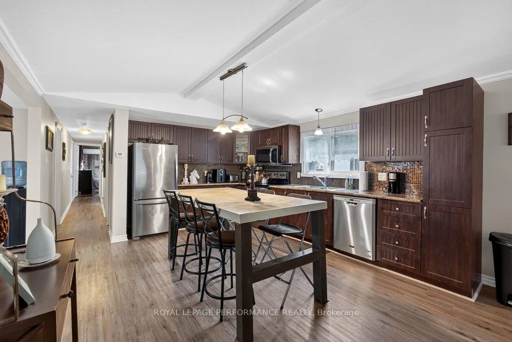 Photo 14 of 1039 Vista Barrett Private, Ottawa, Greely — HOMEH