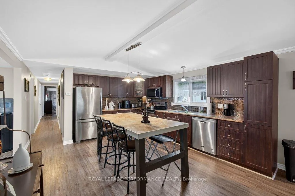 Photo 15 of 1039 Vista Barrett Private, Ottawa, Greely — HOMEH