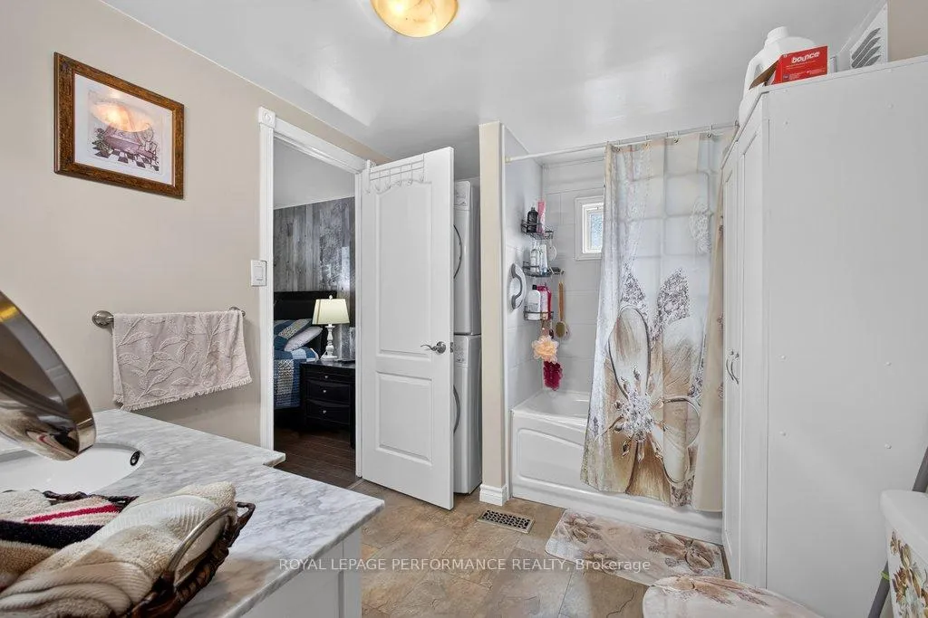 Photo 30 of 1039 Vista Barrett Private, Ottawa, Greely — HOMEH