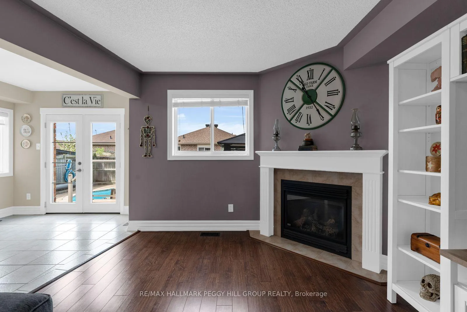 Photo 4 of 106 Bird Street, Barrie, Edgehill Drive — HOMEH