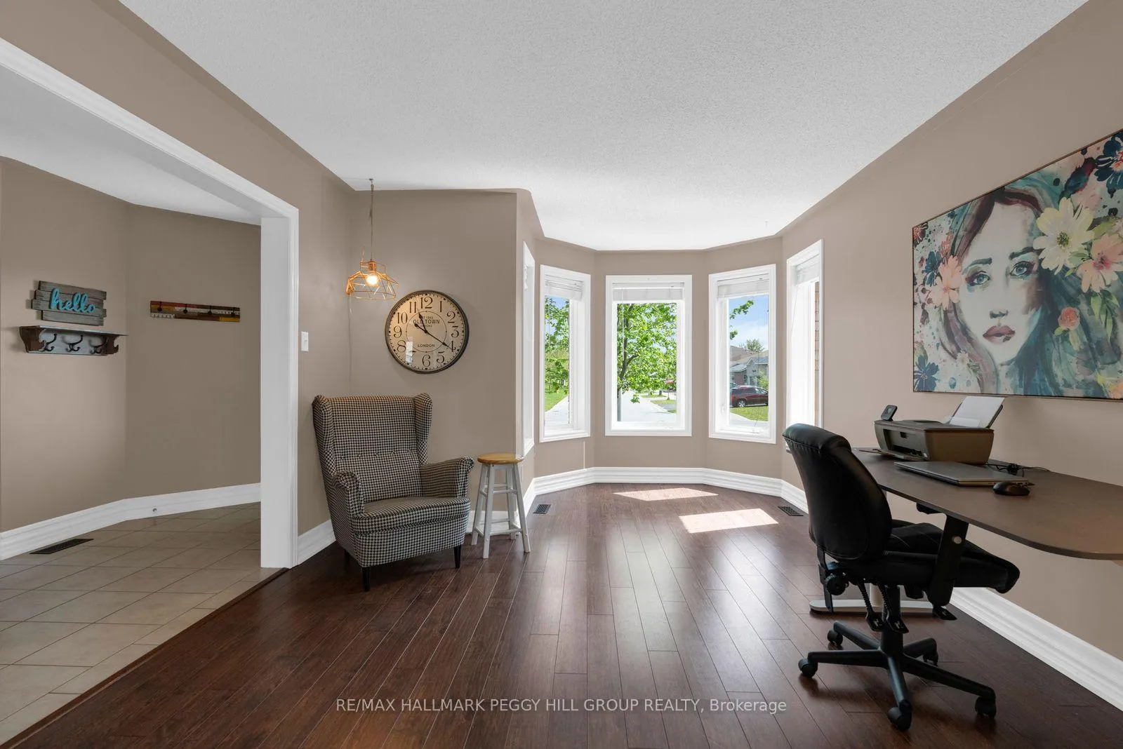 Photo 8 of 106 Bird Street, Barrie, Edgehill Drive — HOMEH