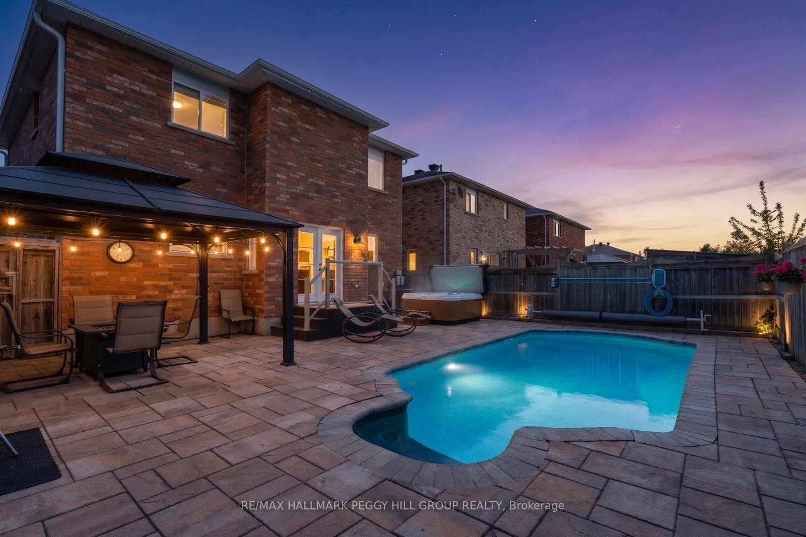 Photo 27 of 106 Bird Street, Barrie, Edgehill Drive — HOMEH