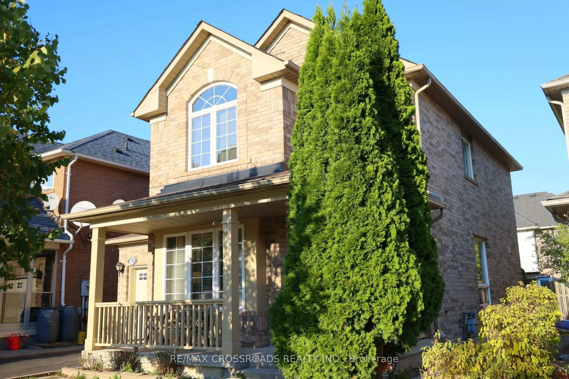 Photo 2 of 78 Trojan Crescent, Markham, Berczy — HOMEH