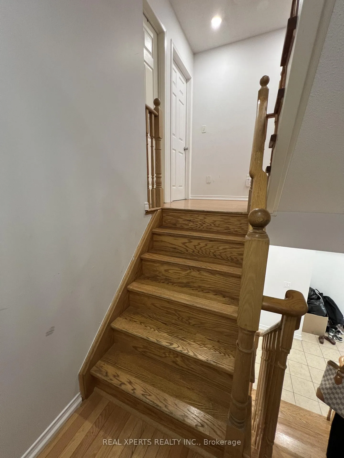Photo 12 of 654 Sentinel Road, North York, York University Heights — HOMEH