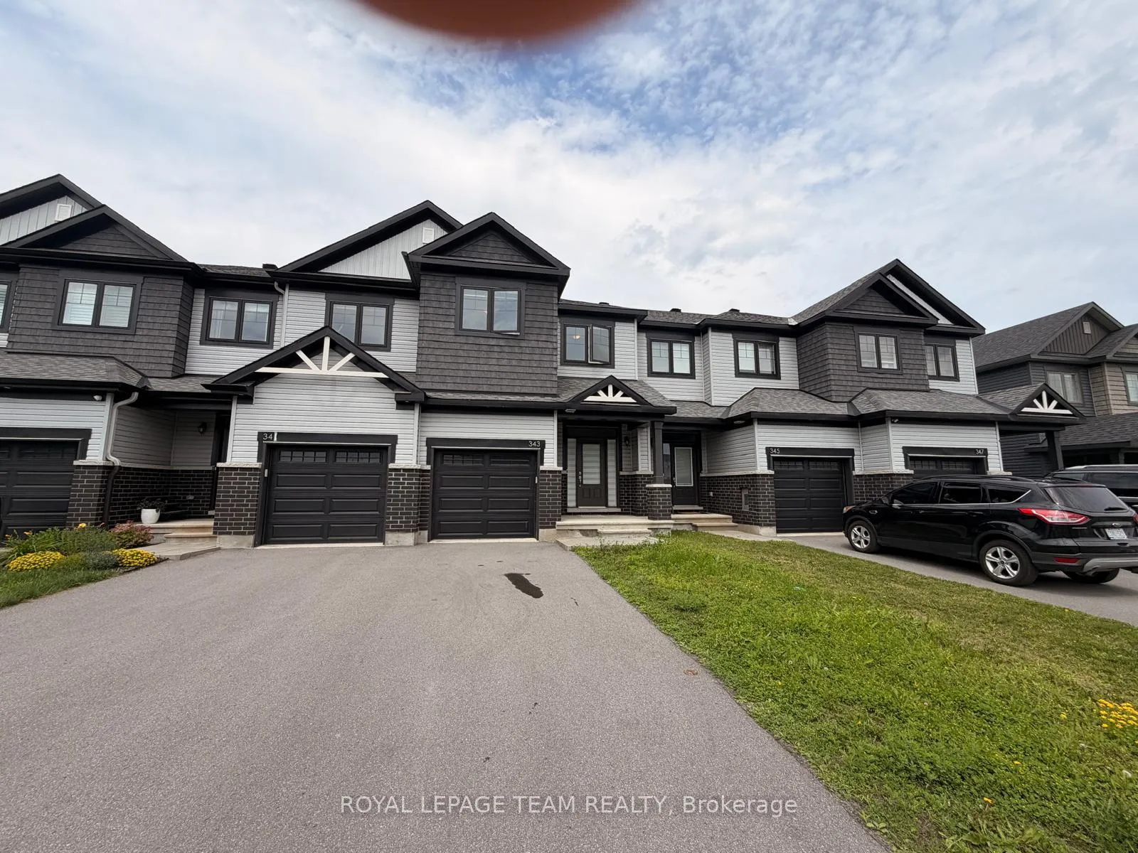 Photo 2 of 343 Grackle Street N, Ottawa, Blossom Park/Kemp Park/Findlay Creek — HOMEH