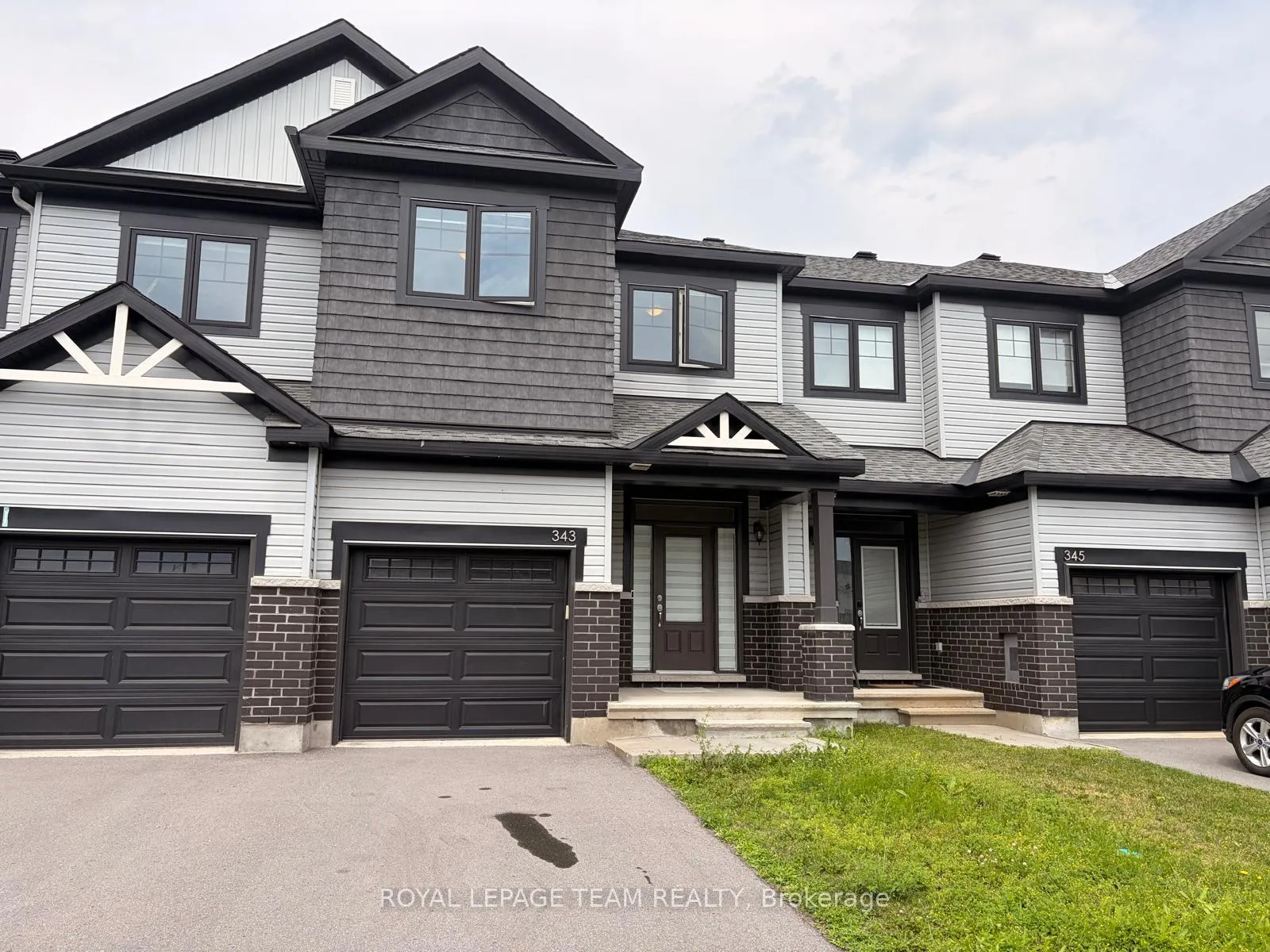 Photo 3 of 343 Grackle Street N, Ottawa, Blossom Park/Kemp Park/Findlay Creek — HOMEH
