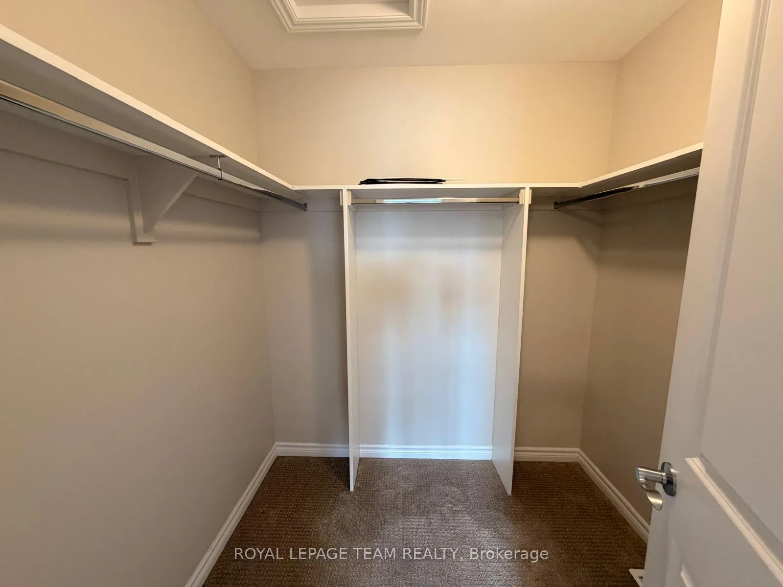 Photo 26 of 343 Grackle Street N, Ottawa, Blossom Park/Kemp Park/Findlay Creek — HOMEH
