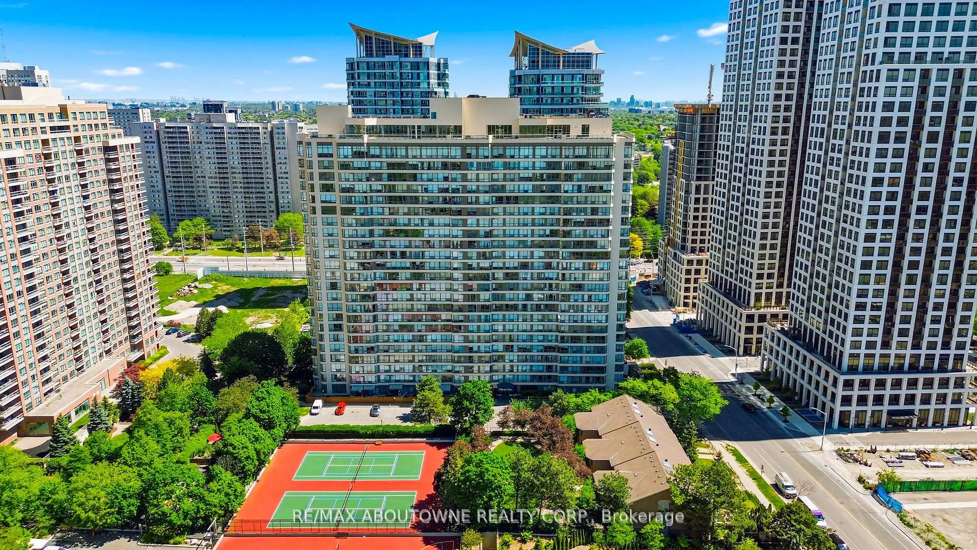Photo 1 of Unit 611, 55 Elm Drive W, Mississauga, City Centre — HOMEH