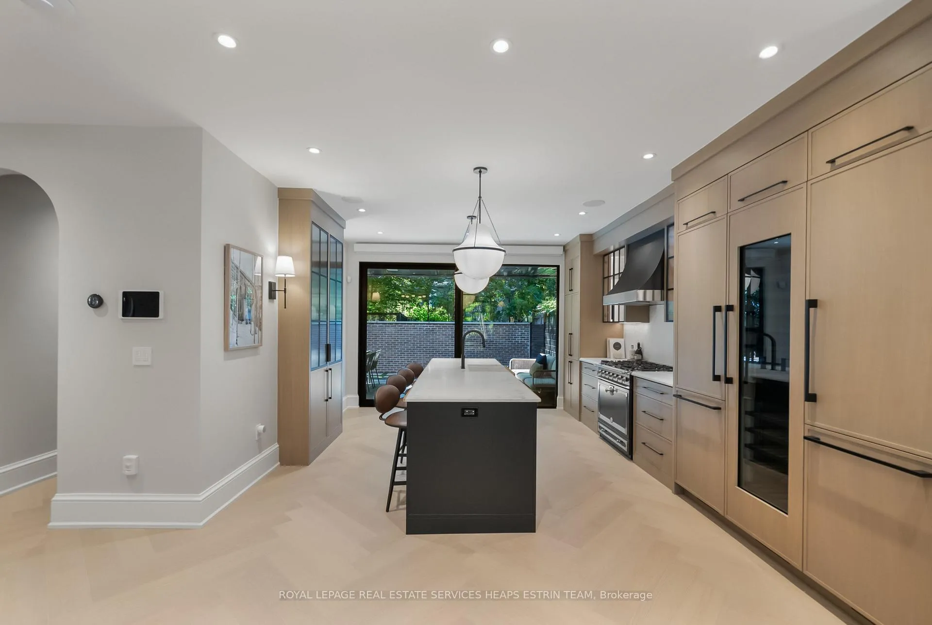 Photo 6 of 16 Tranby Avenue, Toronto, The Annex — HOMEH