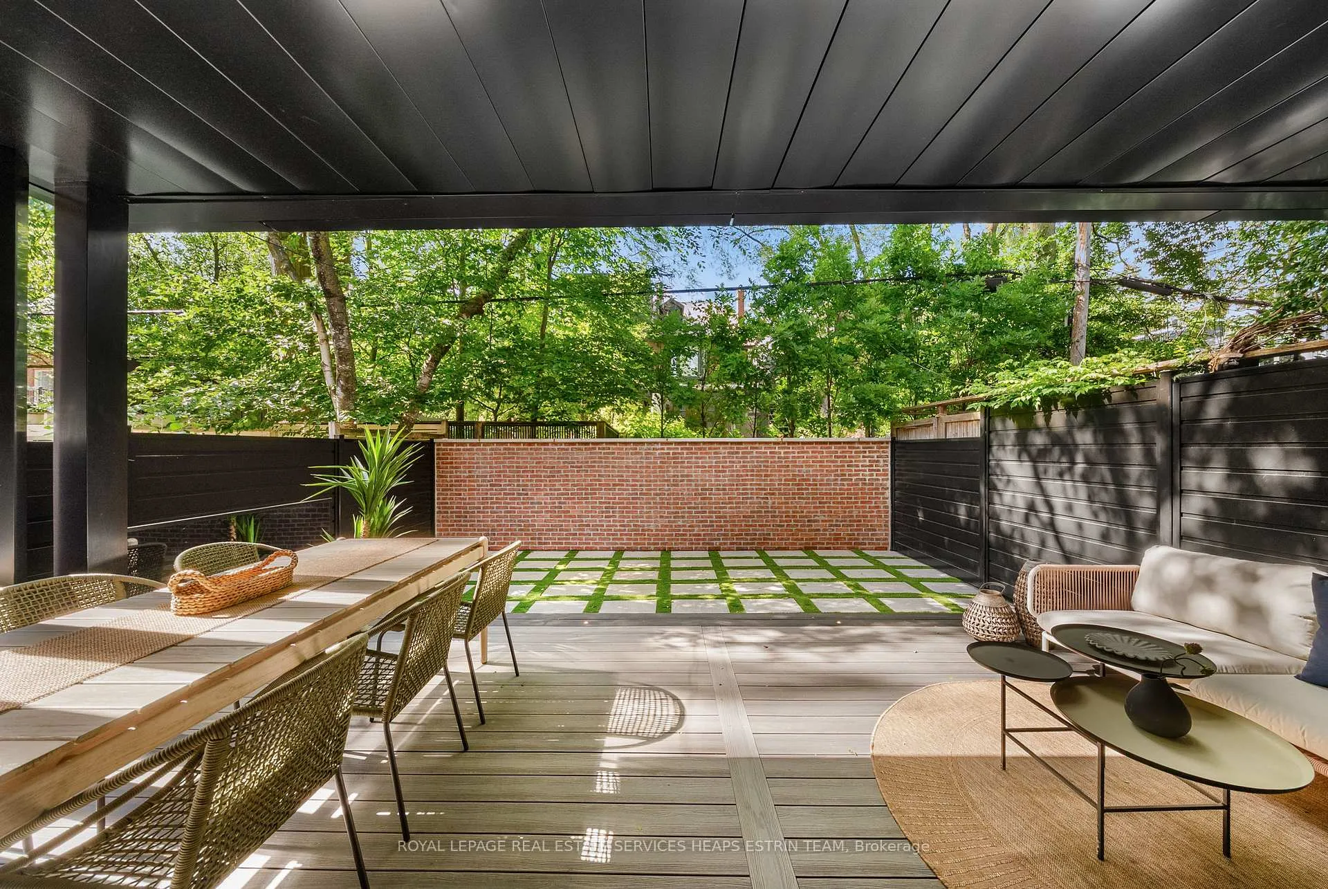 Photo 8 of 16 Tranby Avenue, Toronto, The Annex — HOMEH