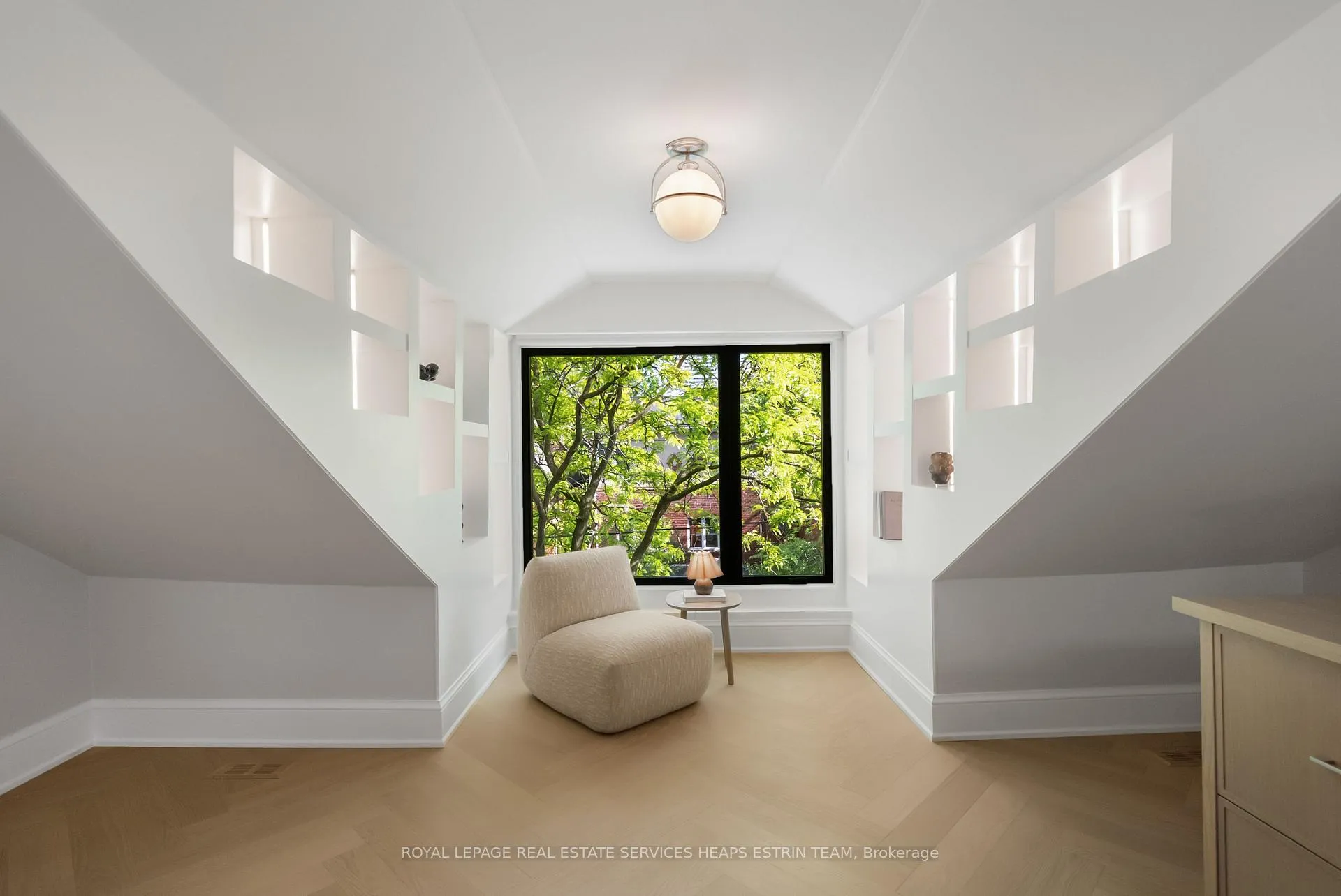 Photo 22 of 16 Tranby Avenue, Toronto, The Annex — HOMEH