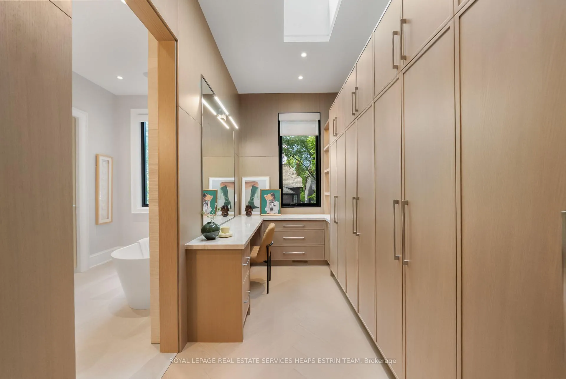Photo 23 of 16 Tranby Avenue, Toronto, The Annex — HOMEH