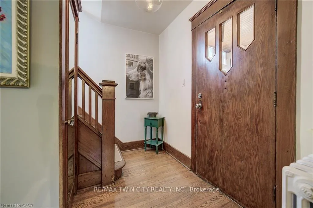 Photo 5 of 90 Brock Street, Kitchener, Victoria Park — HOMEH