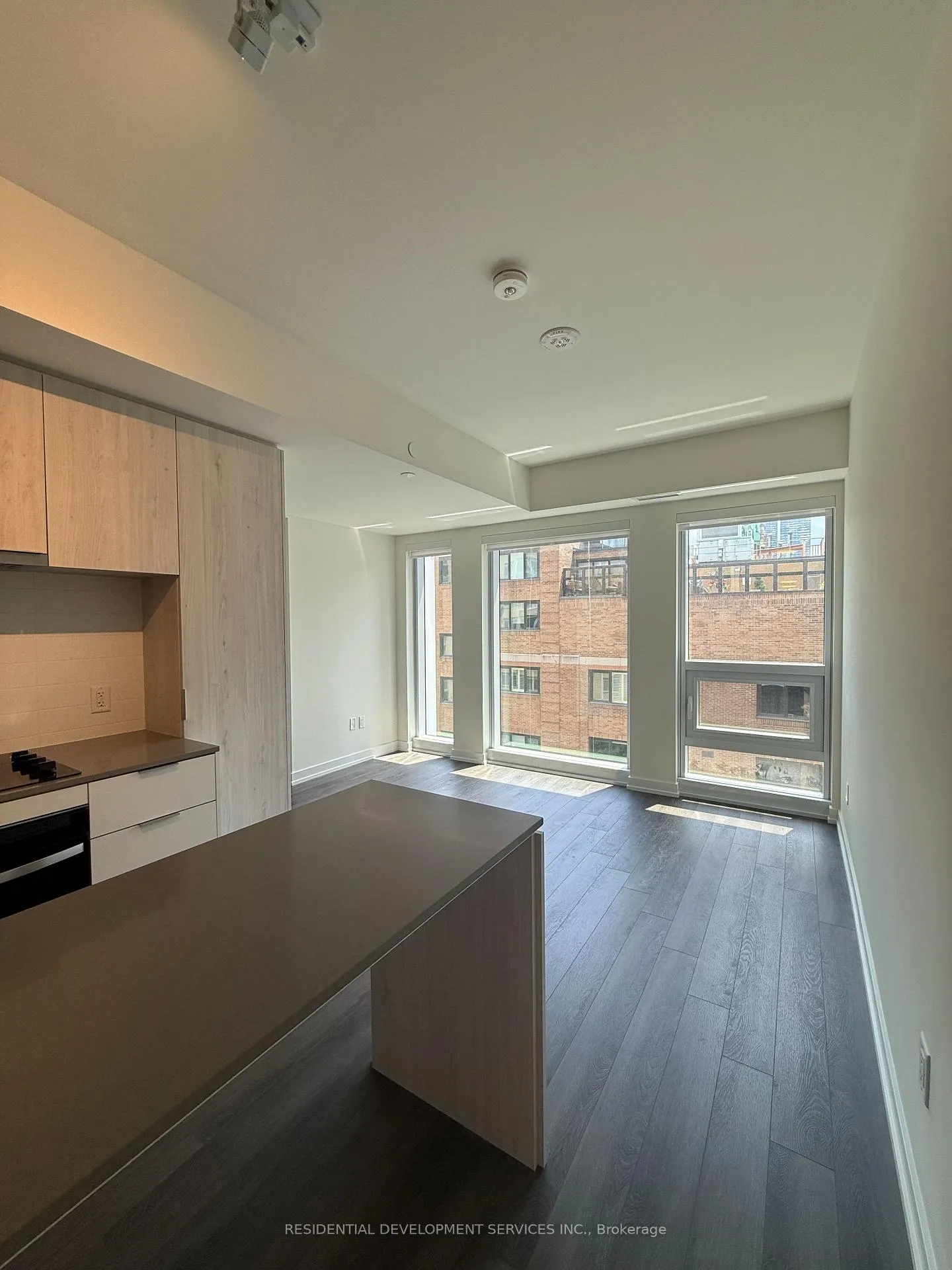Photo 4 of Unit 608, 89 Church Street, Toronto, Church-Yonge Corridor — HOMEH