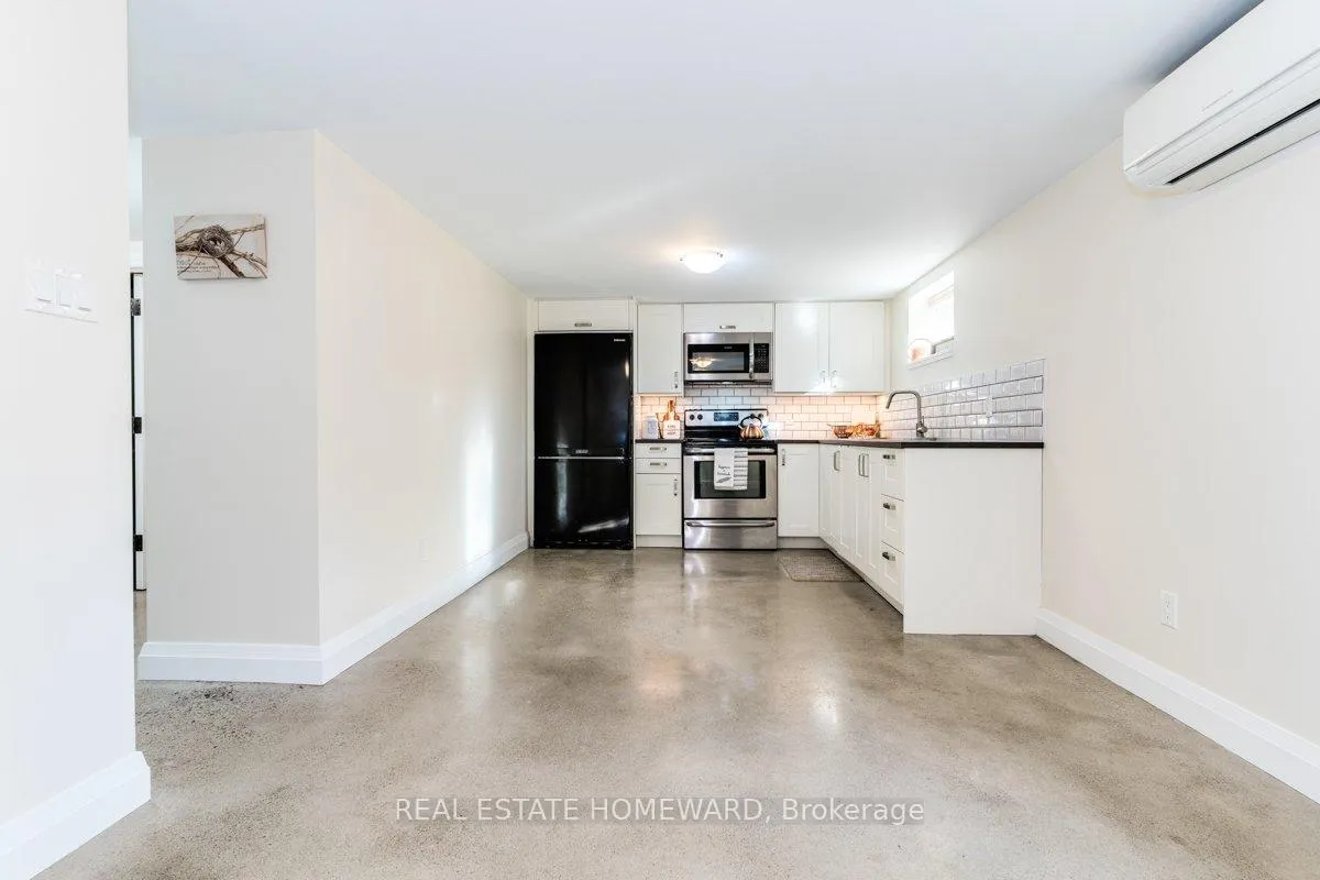 Photo 5 of 125 Tiago Avenue, Toronto, O'Connor-Parkview — HOMEH