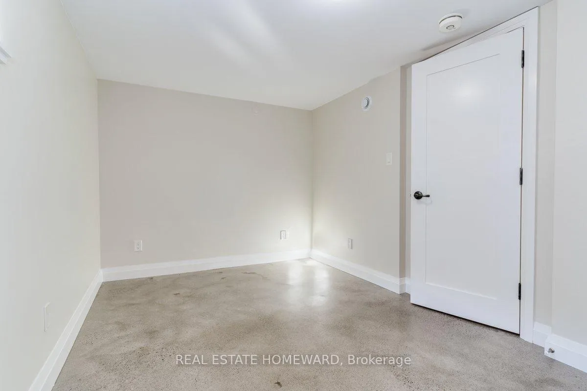 Photo 9 of 125 Tiago Avenue, Toronto, O'Connor-Parkview — HOMEH