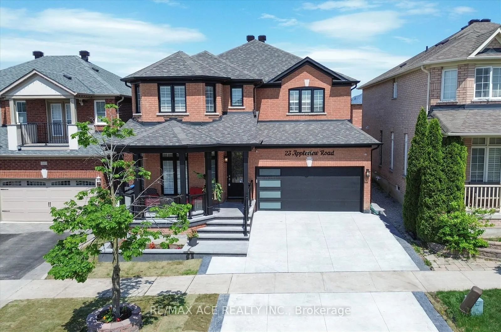 Photo 3 of 23 Appleview Road, Markham, Greensborough — HOMEH