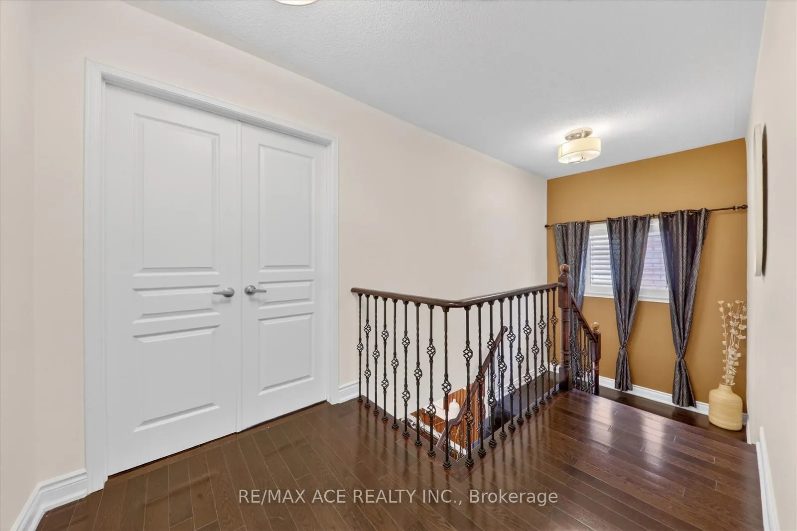 Photo 20 of 23 Appleview Road, Markham, Greensborough — HOMEH