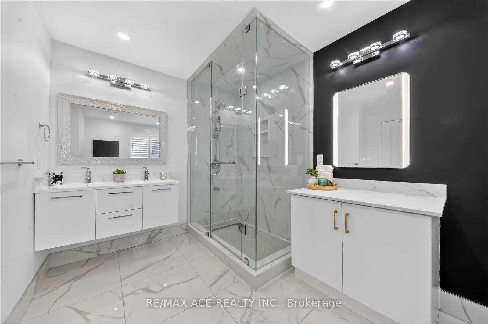 Photo 24 of 23 Appleview Road, Markham, Greensborough — HOMEH