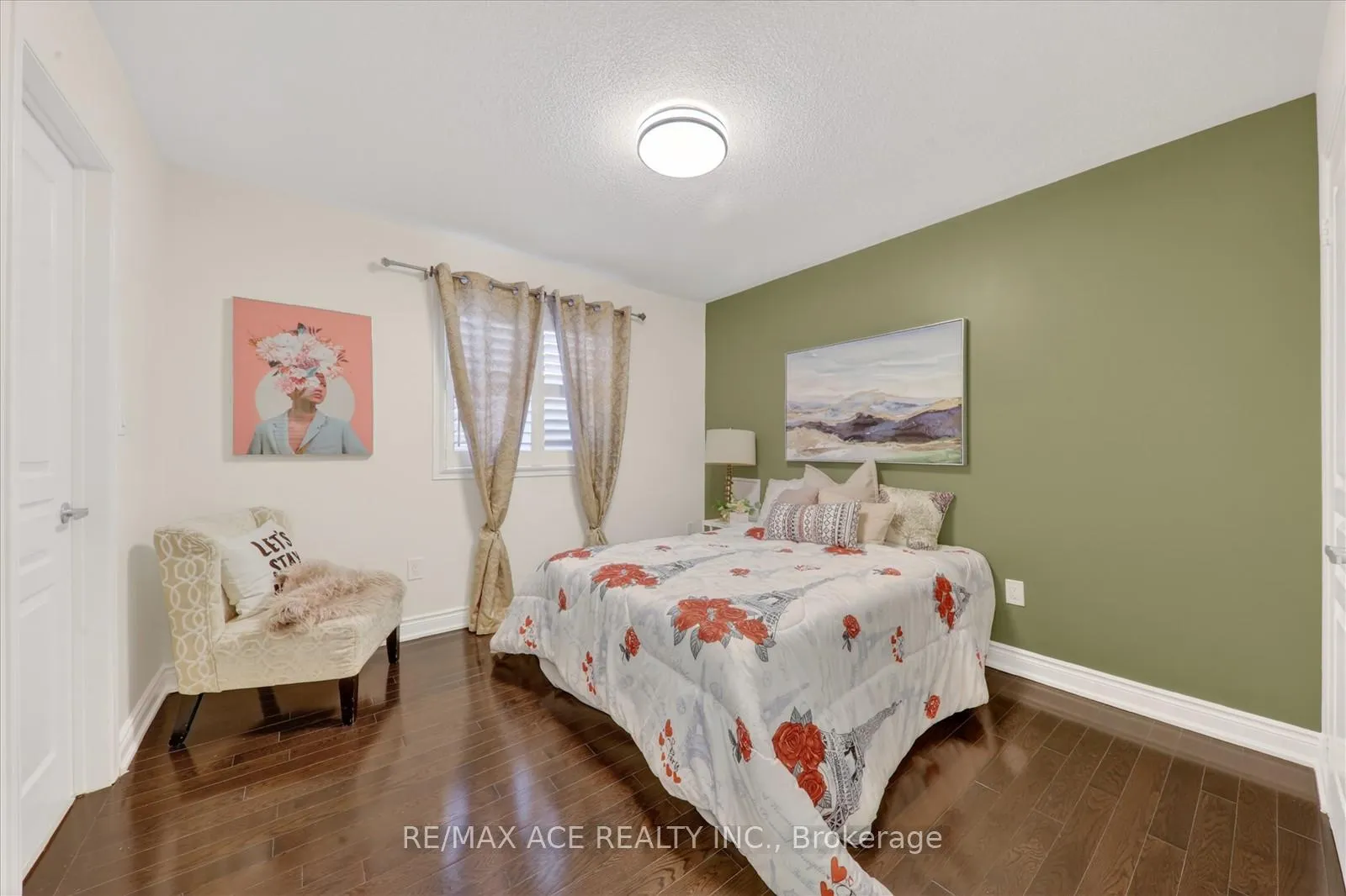 Photo 25 of 23 Appleview Road, Markham, Greensborough — HOMEH