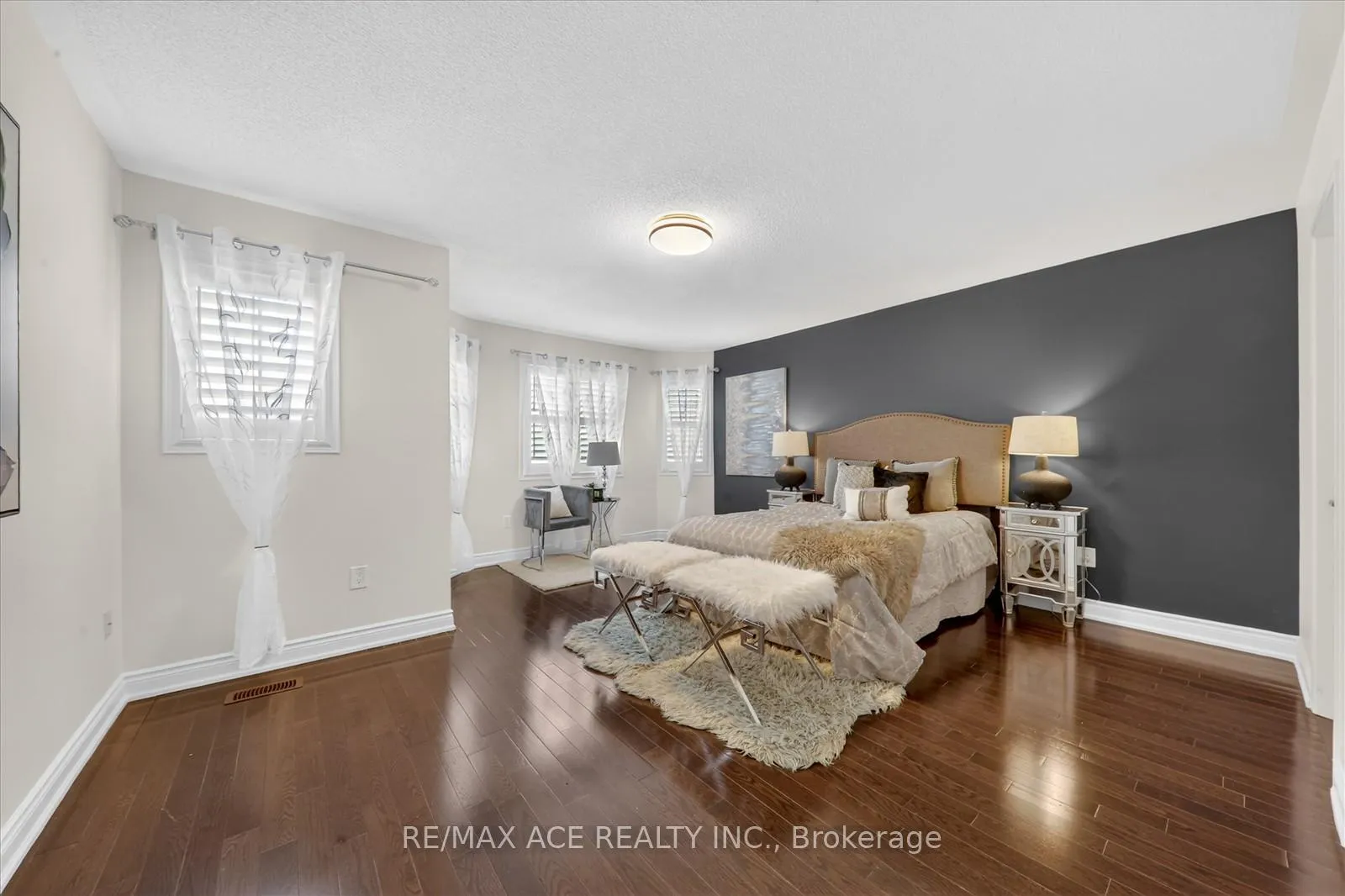 Photo 44 of 23 Appleview Road, Markham, Greensborough — HOMEH