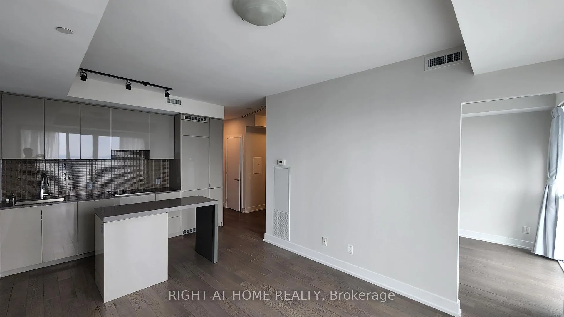 Photo 25 of Unit 4609, 7 grenville Street, Toronto, Bay Street Corridor — HOMEH