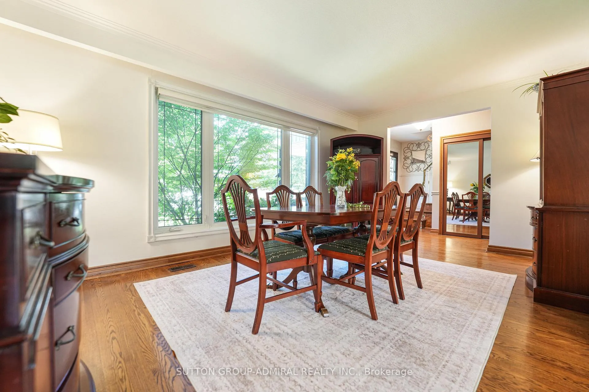 Photo 5 of 41 Hamptonbrook Drive, Etobicoke, Willowridge-Martingrove-Richview — HOMEH
