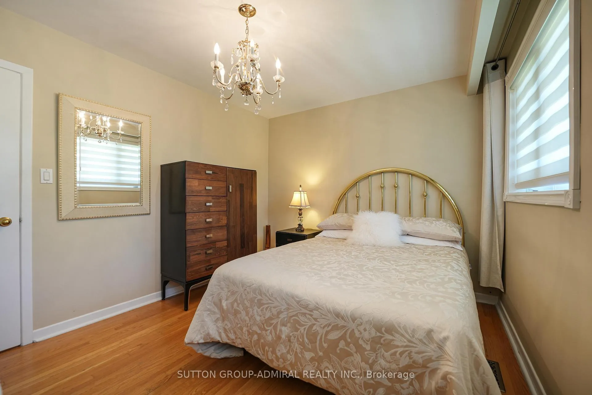 Photo 24 of 41 Hamptonbrook Drive, Etobicoke, Willowridge-Martingrove-Richview — HOMEH