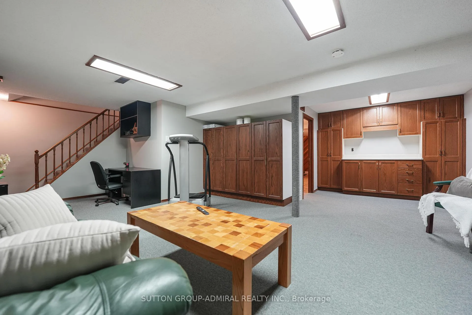 Photo 28 of 41 Hamptonbrook Drive, Etobicoke, Willowridge-Martingrove-Richview — HOMEH